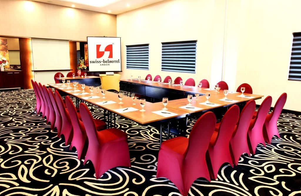 Swiss-Belhotel Ambon Exterior foto